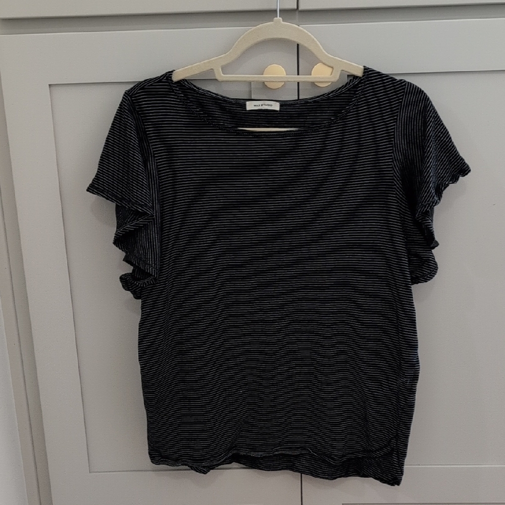 Max Studio Black and Gray Striped Short Sleeve Tee
